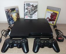Sony PlayStation 3 PS3 Slim Black Console CECH 3003A 160 gb 2  Controllers and 3 games e/c