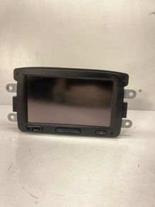 Renault Captur Radio Cd Player Sat Nav Display Screen 281156708r 2017 A2l5b7s