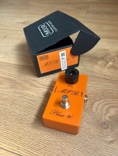 MXR Phase 90 - Script
