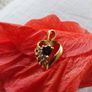 18 CT Gold pendant with Natural Sapphire and  diamonds Image 4