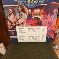 REO Speedwagon : Live - You Get What You Play For.