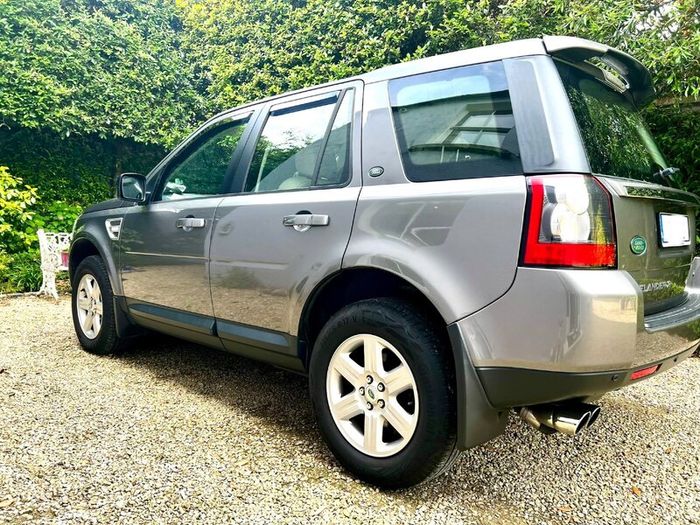 Land Rover Freelander 2011