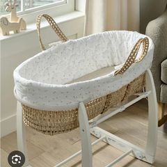 Mamas and Papas moses basket