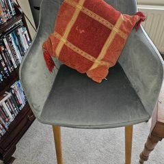 occasional chairs