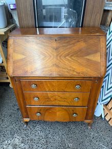 Bureau / Writing Desk