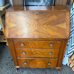 Bureau / Writing Desk