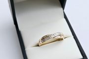 9ct Yellow Gold Diamond Crossover Eternity Ring