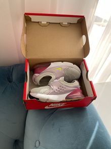 NIKE Air max 270 junior uk 9.5