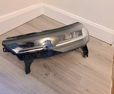 Renaul Capture Set of Headlights