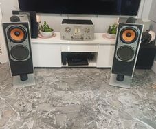 Rare opportunity to own a set of Bowers and Wilkins DM7 collector's edition as pristine condition Giant speakers over 30kg