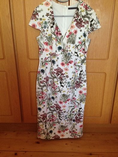 M&S floral dress bodycon size 12 and 14