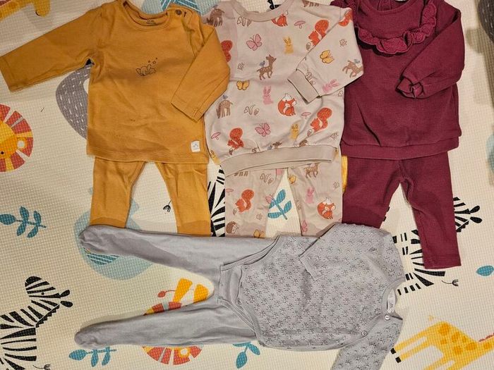 Baby girl bundle 6-9 months with summer sleeping bags