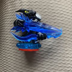 Skylanders Dark Sling Shot Postage Available