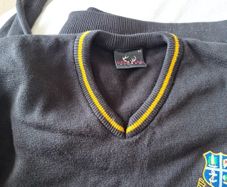 Salesians School Jumper Size 44