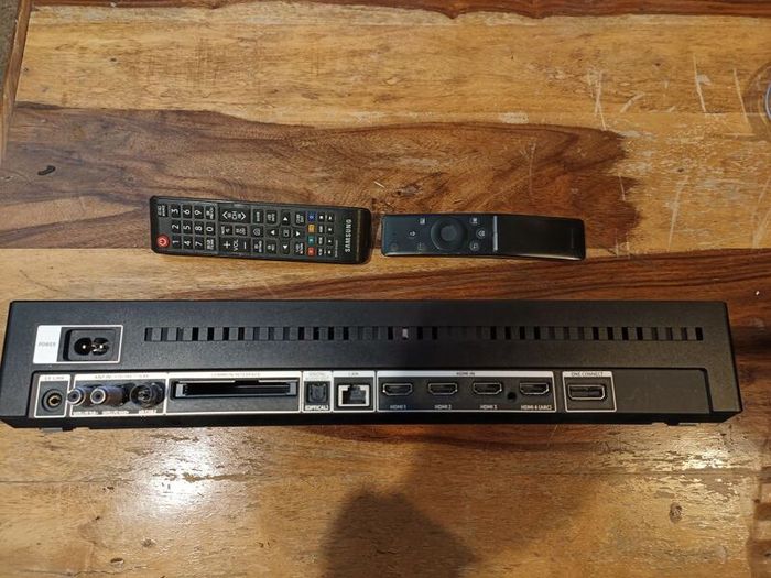 Samsung One Connect Box