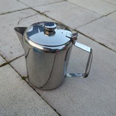 Tea pot