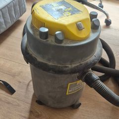 wet dry vac