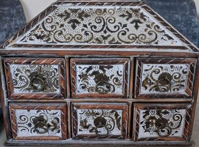 Large Antique Chinese Jewellery box
