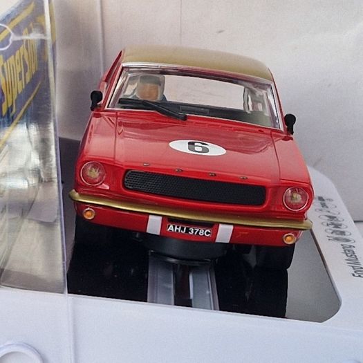 Scalextric Ford Road Twin Pack Slot Cars