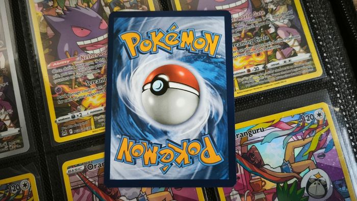 Genesect V ! Ultra Rare ! from Fusion Strike Set ! 2021 ! Pokemon Card !