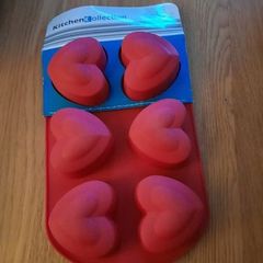 Loveheart Silicone Mould Trays x 2 - New, AV