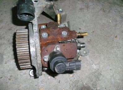Bosch Fuel Pump & Injectors, Peugeot 1.4 Hdi.