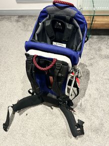Hiking child carrier