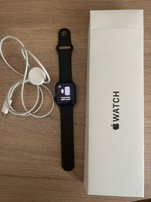 Apple Watch SE 2 - Almost New