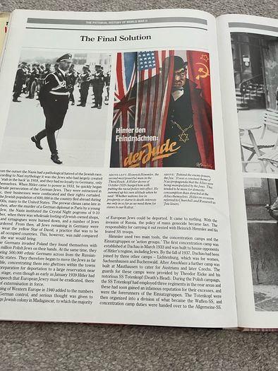 The Pictorial History of World War II Charles Messenger Hardcover