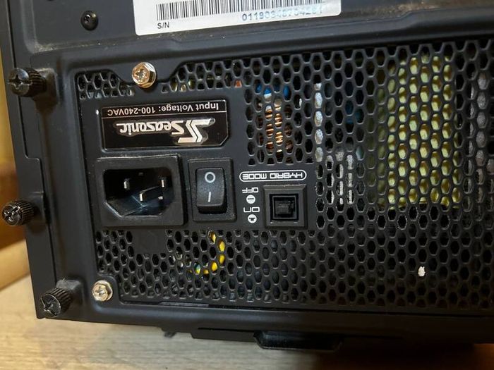 Budget Gaming PC + 23" DELL Monitor