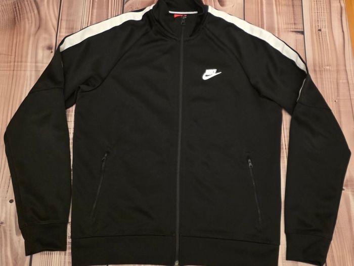 Nike Tribute Men's Track Jacket Size Medium