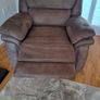 Recliner couch Image 3