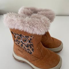 Baby girl boots