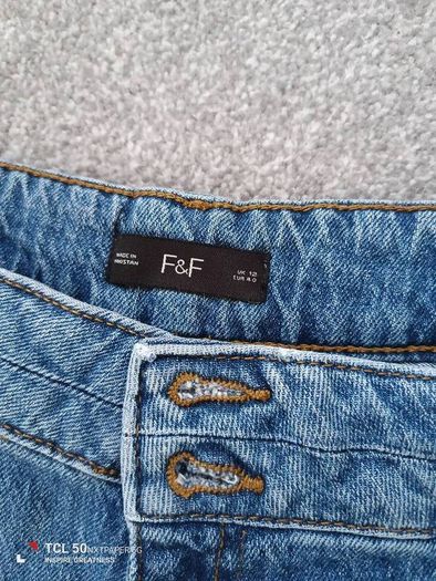 women's jeans .sizeUK12.eur 40