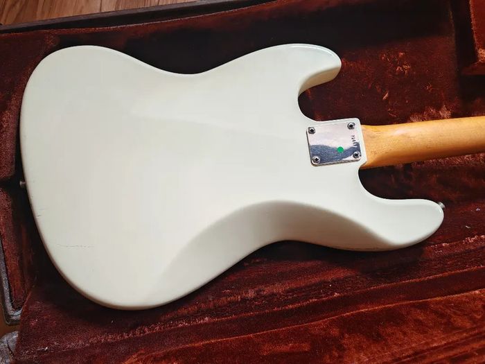 Vintage 1966 Fender Jazz Bass