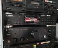 Pioneer Hi-Fi  rack for sale...