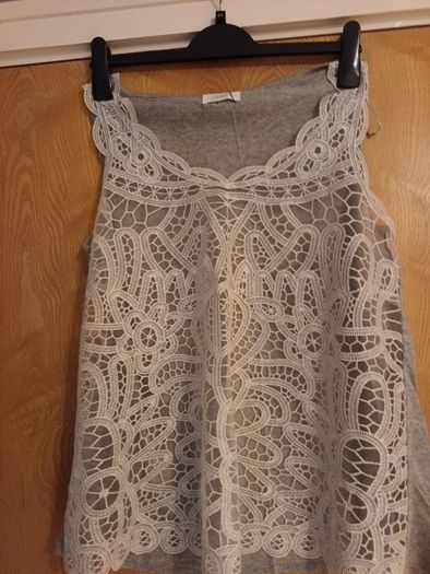 Savida Sorbet Sleeveless Lace Knit & Lace  Top.   Size- L- 16. B.N.W.T.