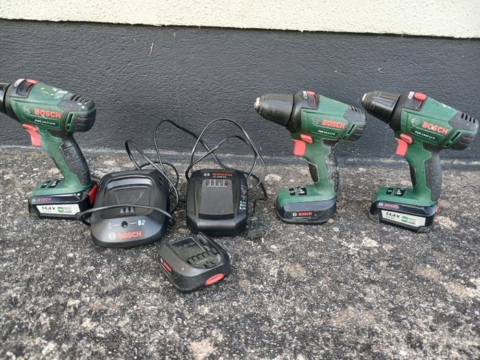Bosch power tool drill set, 3 machines