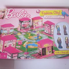 Barbie Fashion City Board Game New/Unused