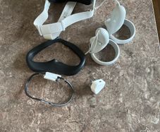 Meta Quest Meta Quest 2 128GB, All-in-One VR Headset