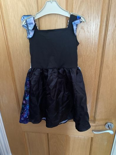Witches costume aged 2-3 years