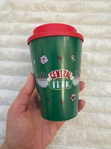 Friends green Cup Red Green Lid Central Perk plastic Please see photos never Used