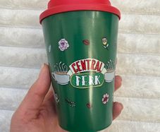 Friends green Cup Red Green Lid Central Perk plastic Please see photos never Used