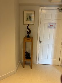 Pedestal Table