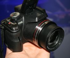 Panasonic Lumix FZ45 14.1MP