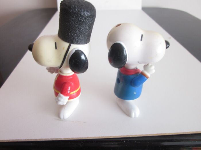 Mc Donald's Happy Meal Toys Snoopy Toy World Tour 1999