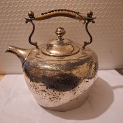 Antique Thomas Ottley & Sons Silver plated teapot