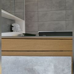 Wall tiles x 11 | 225 x 600mm + 4 square 300 x 300mm