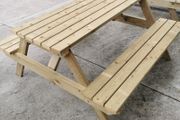 picnic bench