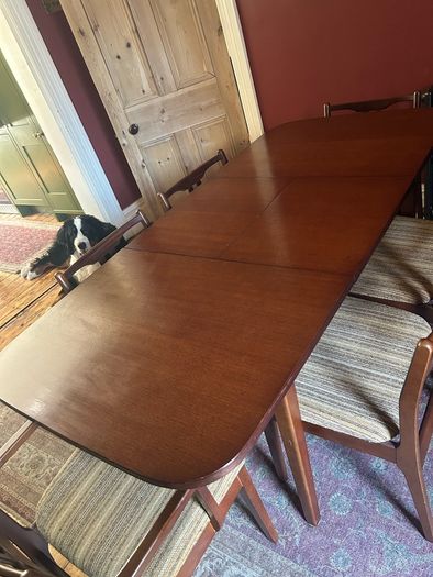 mid century extendable dining table , very good condition